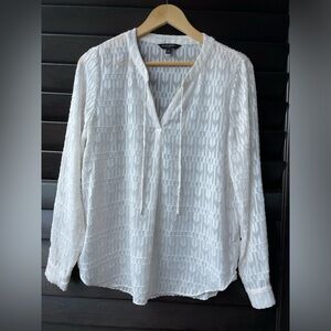 Banana Republic White Sheer Long Sleeve Blouse Size Small
